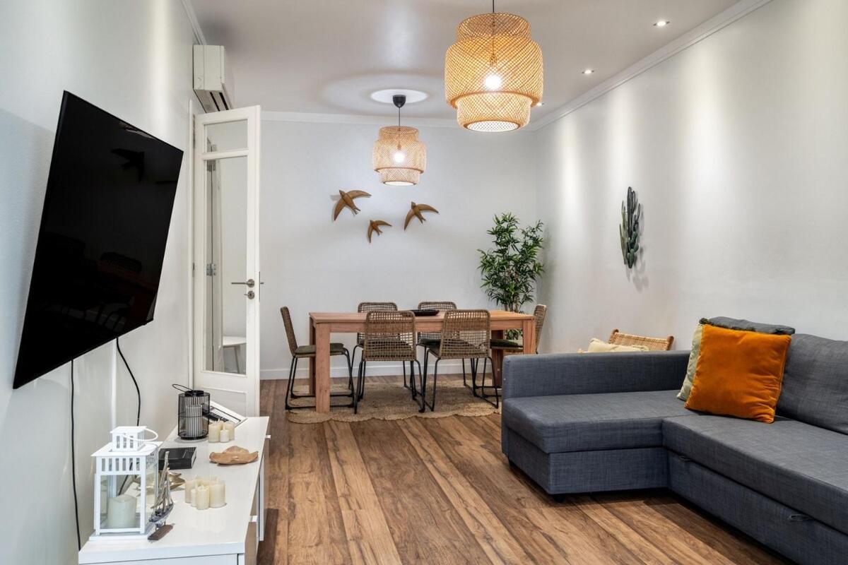T2 With Ac And Patio Near Av Da Liberdade Apartment