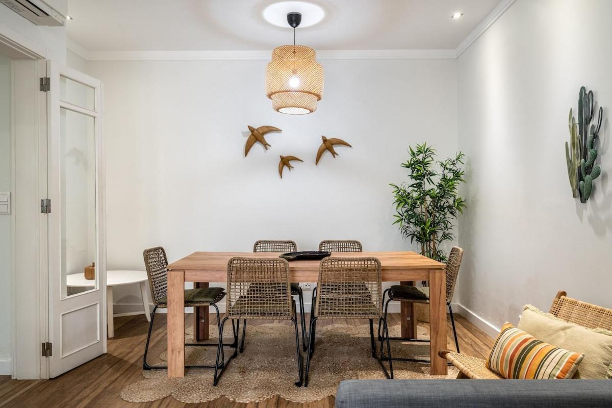 Apartment T2 With Ac And Patio Near Av Da Liberdade Lisbon